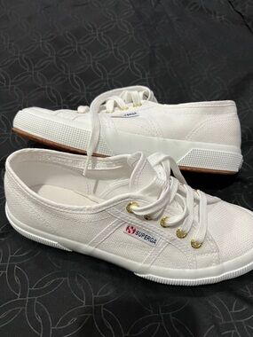 Superga White Canvas Low-Top Sneakers with Gold Eyelets